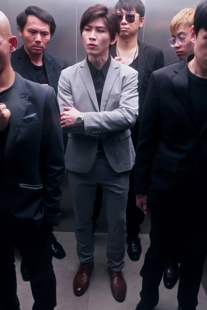 我被困在同一天一千年 (10)